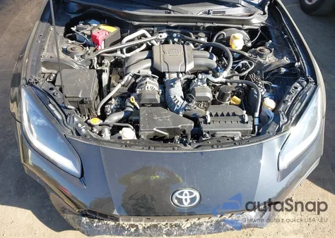 2022 Toyota Gr86 Premium z USA, uszkodzony, nr VIN JF1ZNBE14N9752606